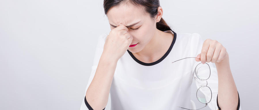 結(jié)膜炎容易與哪些疾病混淆？有哪些并發(fā)癥？